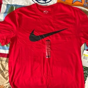 Nike red tee